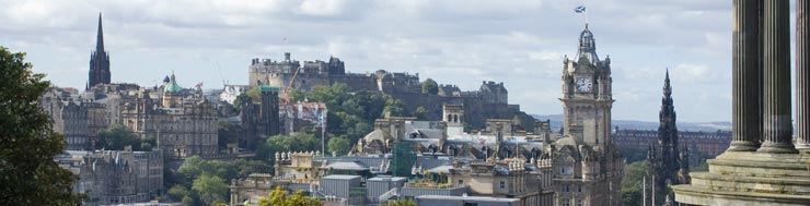 Edinburgh castle and skyline